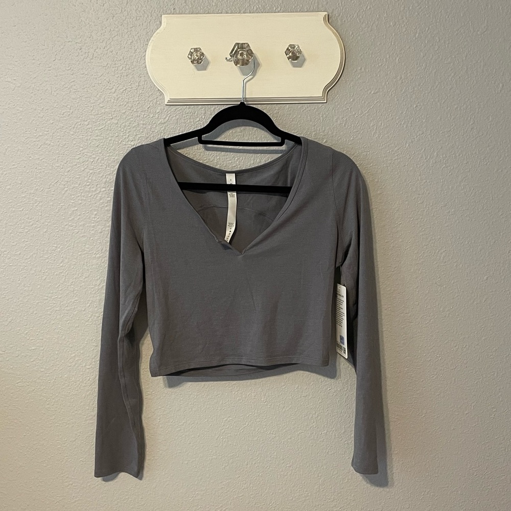 NWT Lululemon long sleeve top
